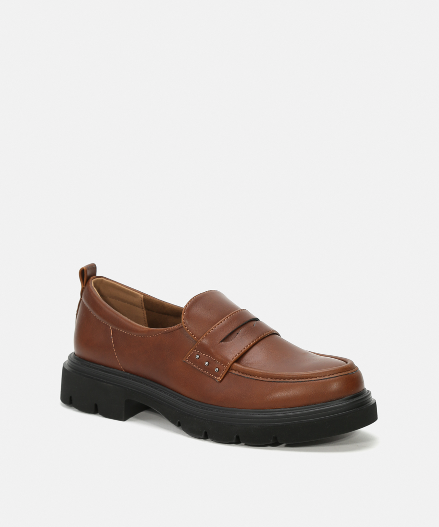Mocassins detalhe tachas image number null